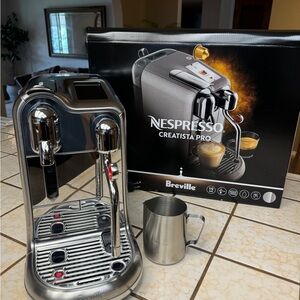 Breville Creatista Pro Espresso Machine Stainless Steel, Silver